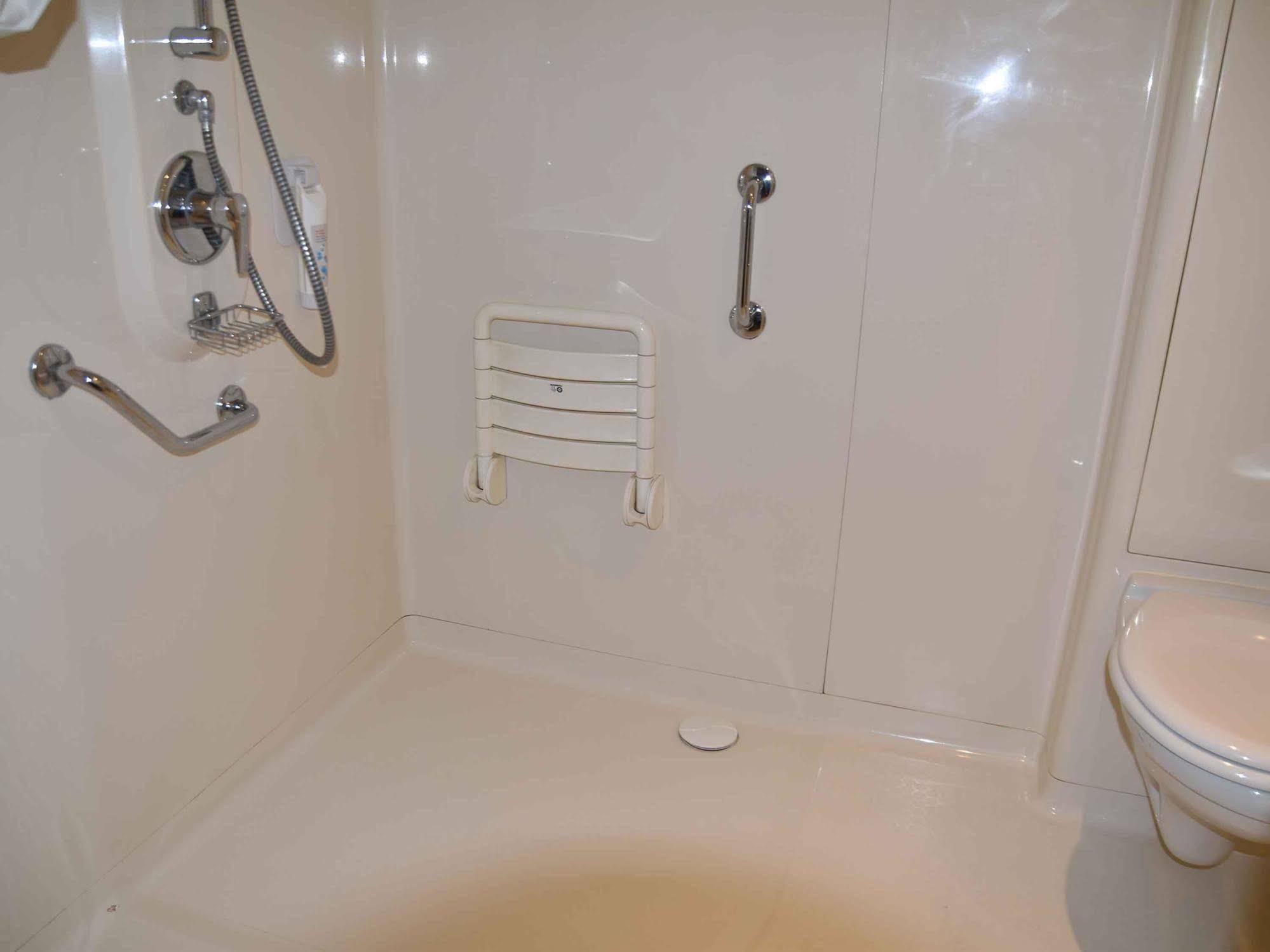 Ibis Budget Rochefort Dış mekan fotoğraf